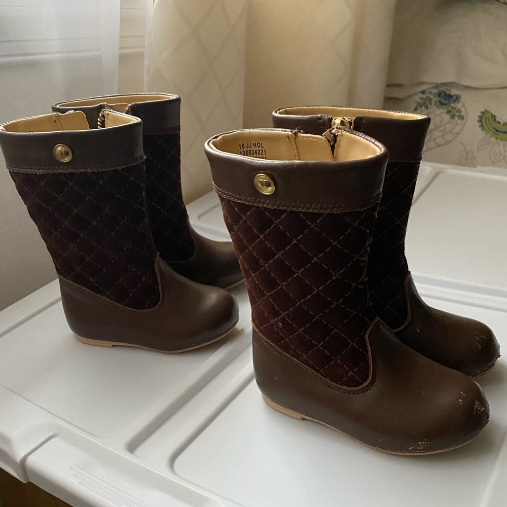 Janie and Jack Boot Set